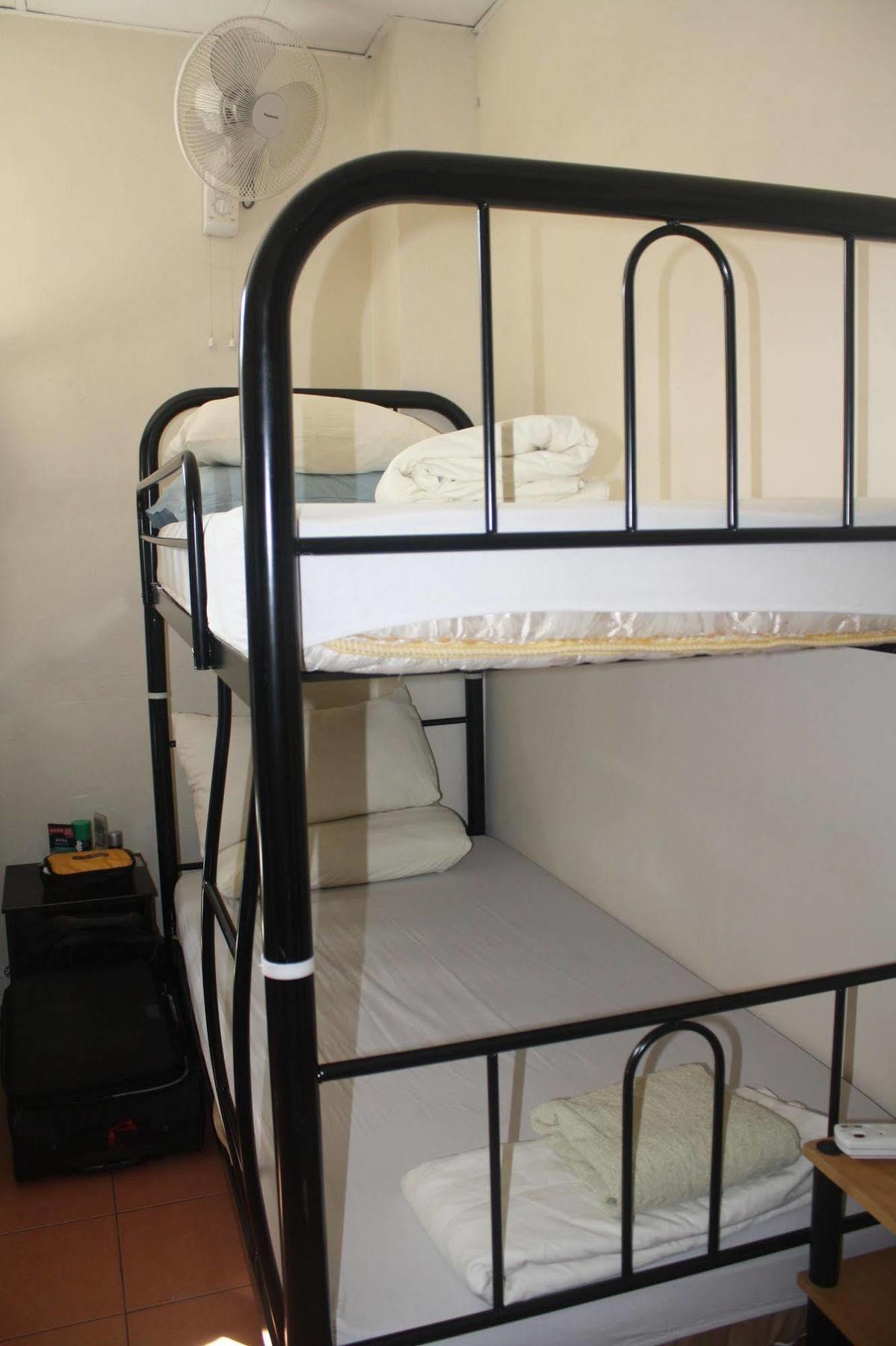 Sensi Backpackers Hostel Κότα Κιναμπαλού Εξωτερικό φωτογραφία