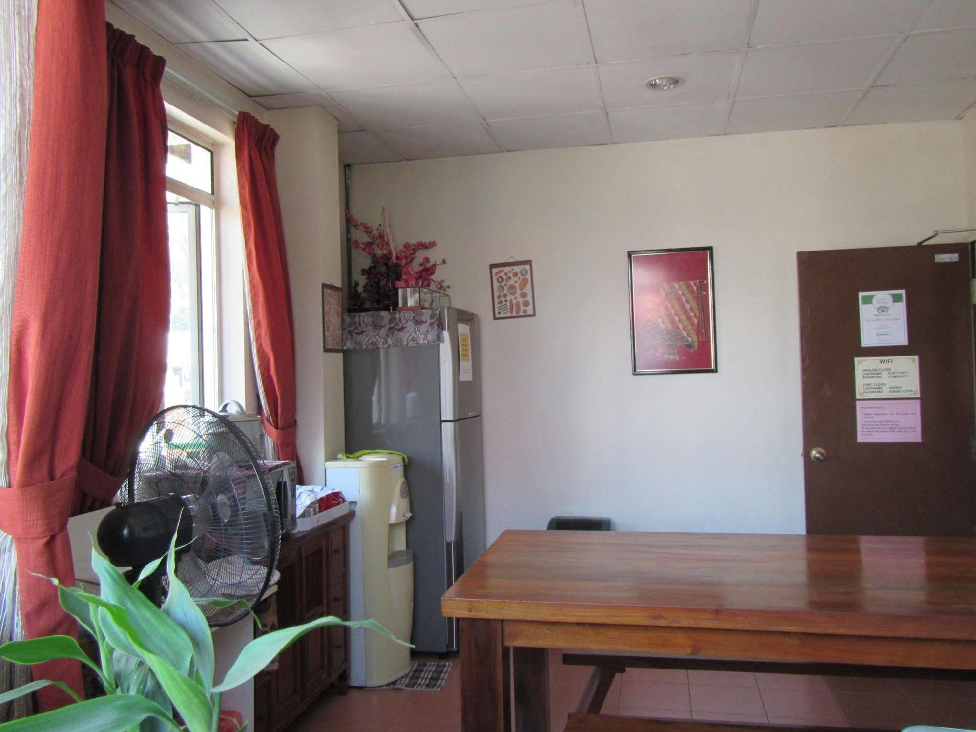 Sensi Backpackers Hostel Κότα Κιναμπαλού Εξωτερικό φωτογραφία