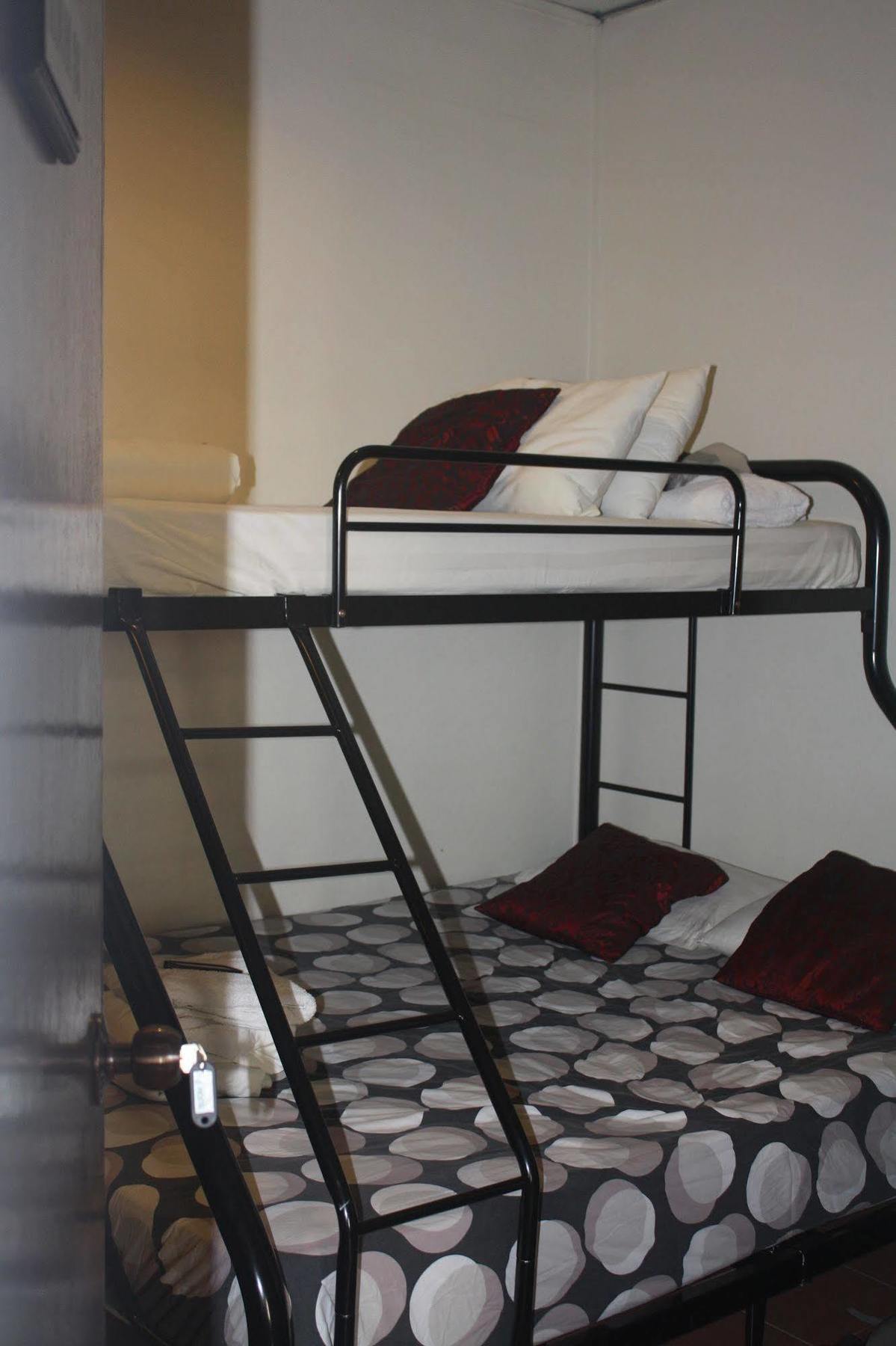 Sensi Backpackers Hostel Κότα Κιναμπαλού Εξωτερικό φωτογραφία